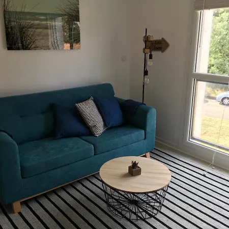 Studio De Charme Decore Avec Gout Port Olona ! La Chaume